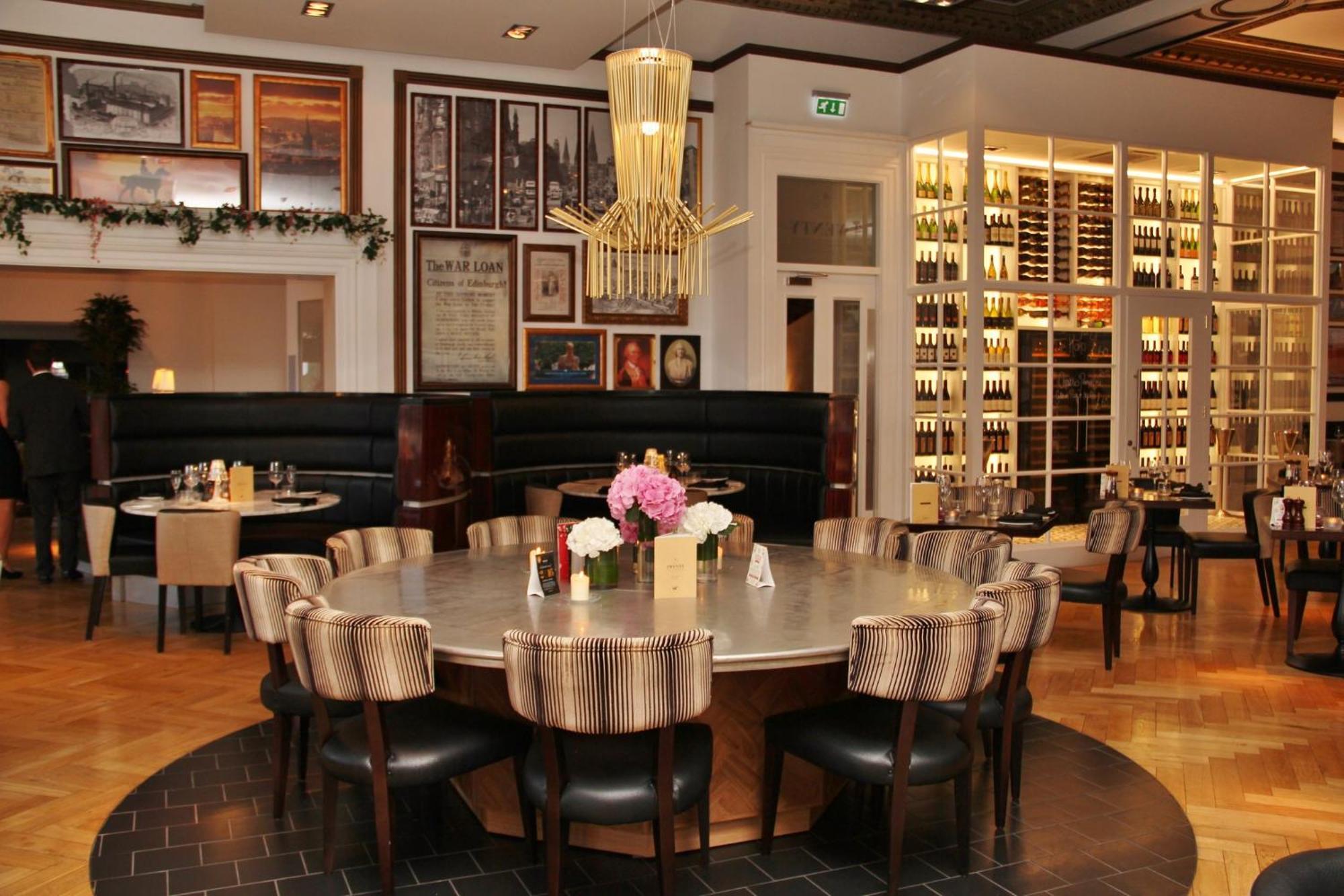 Hotel Indigo - Edinburgh - Princes Street By Ihg Εξωτερικό φωτογραφία