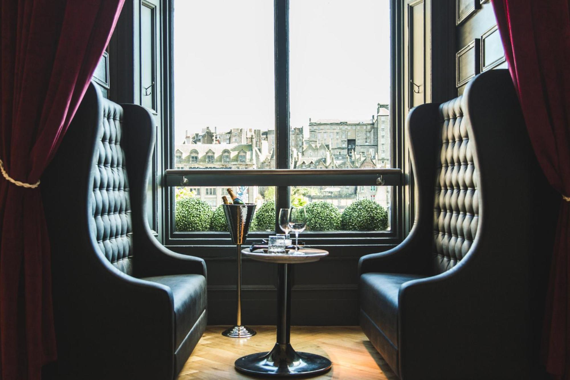 Hotel Indigo - Edinburgh - Princes Street By Ihg Εξωτερικό φωτογραφία