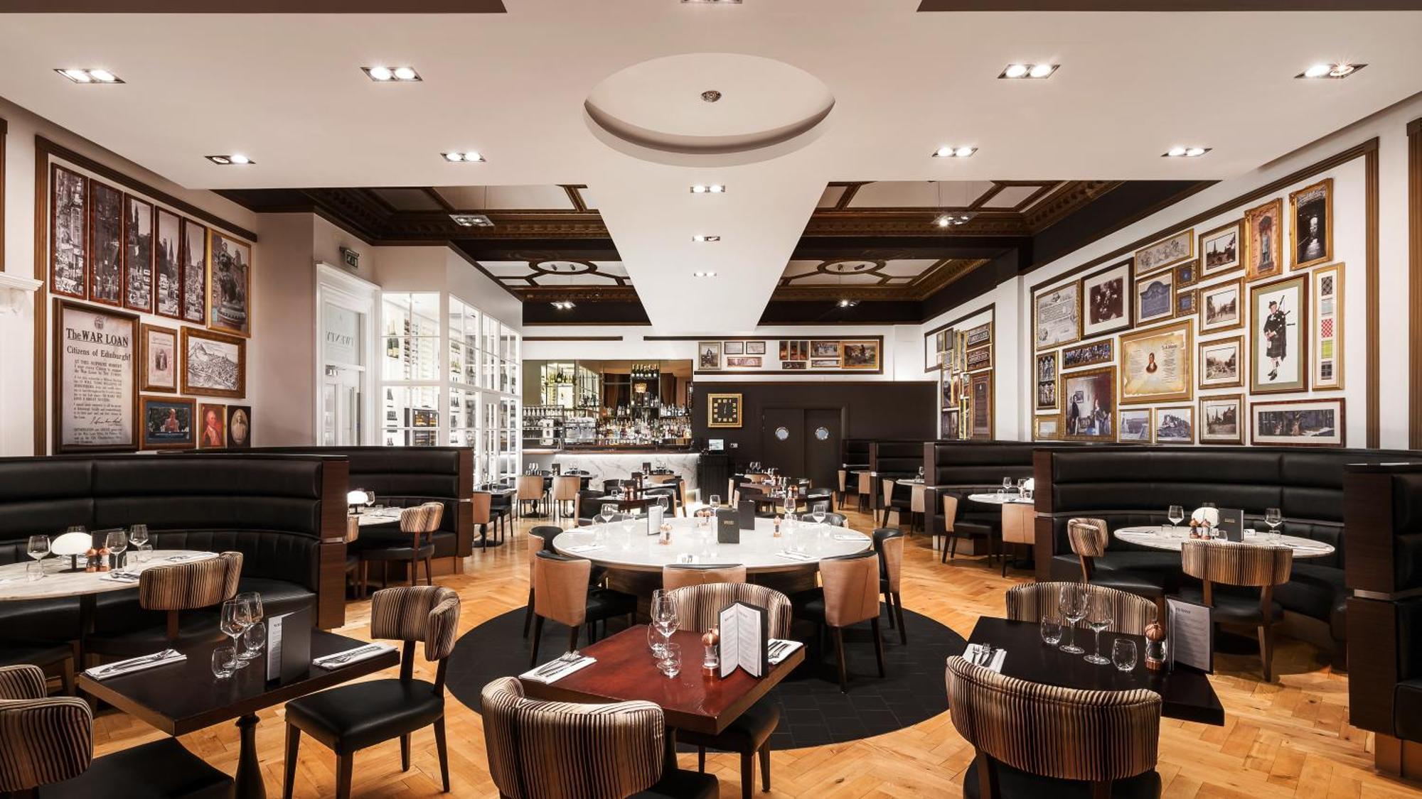 Hotel Indigo - Edinburgh - Princes Street By Ihg Εξωτερικό φωτογραφία