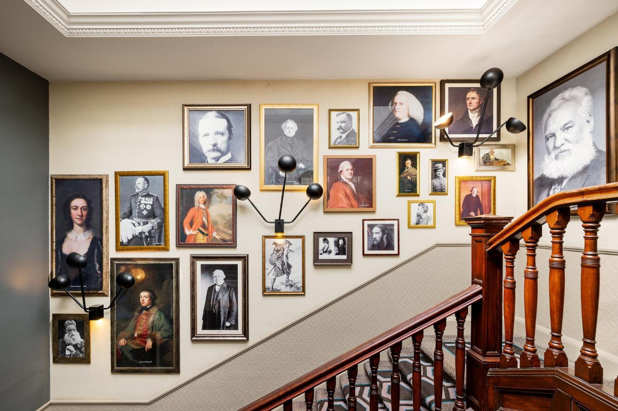 Hotel Indigo - Edinburgh - Princes Street By Ihg Εξωτερικό φωτογραφία