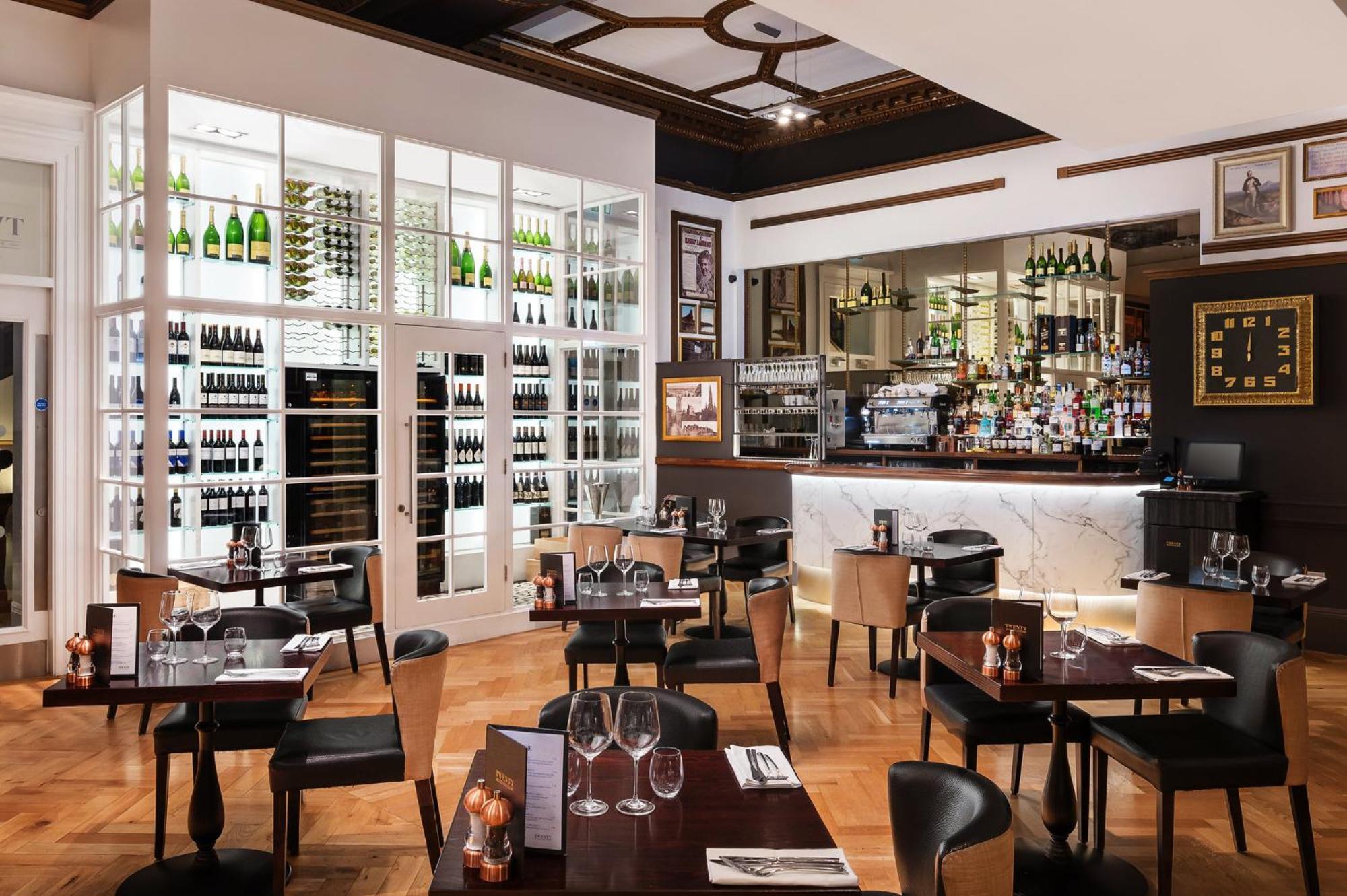 Hotel Indigo - Edinburgh - Princes Street By Ihg Εξωτερικό φωτογραφία