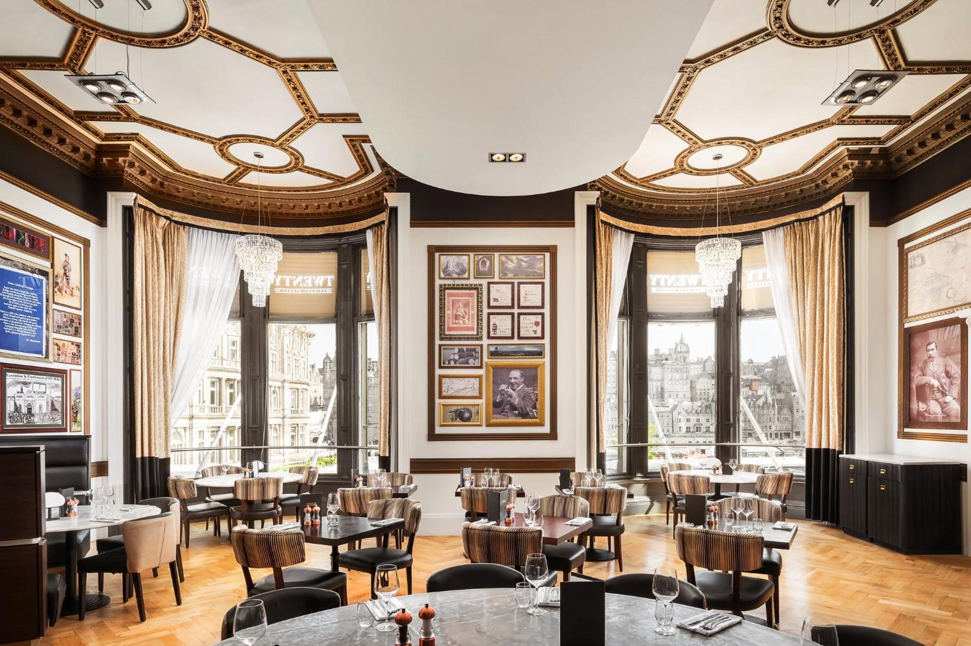 Hotel Indigo - Edinburgh - Princes Street By Ihg Εξωτερικό φωτογραφία